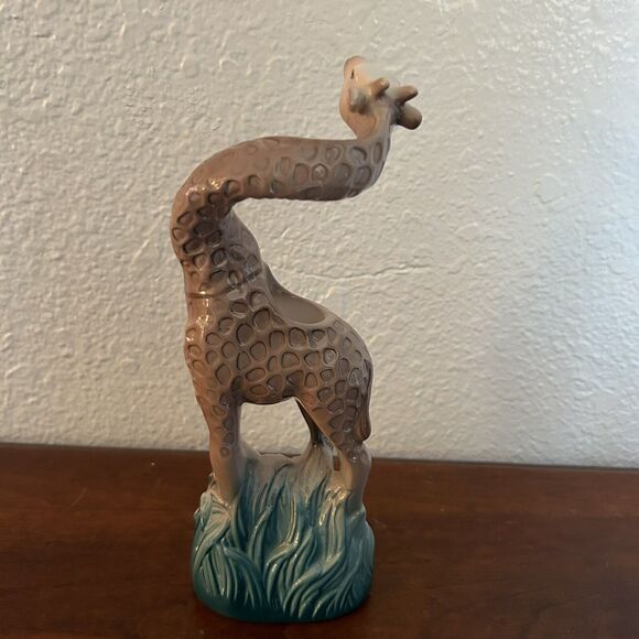 Five & Dime Ceramic Winding Neck African Giraffe Novelty Candle Holder 9” - Picture 3 of 6